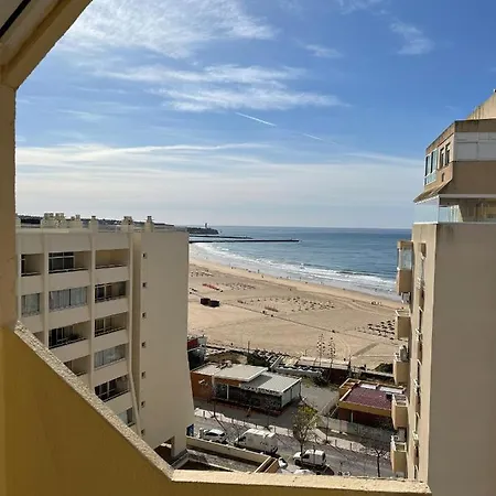 Praia Da Rocha, Beach House פורטימאו